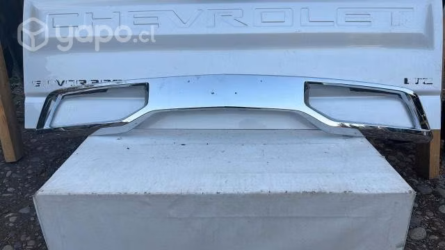 Chevrolet silverado cromado spoiler delantero (20-