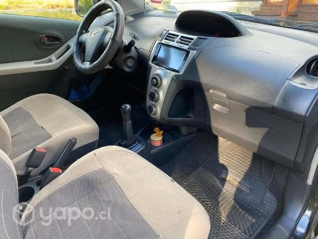 Yaris sport 2008