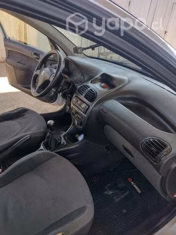 Se vende auto Peugueot