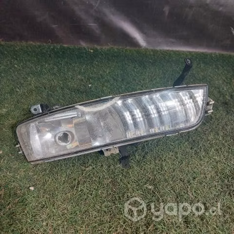 Neblinero derecho hyundai accent 2006 2011