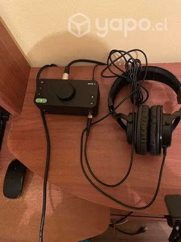 Interfaz de audio evo 4