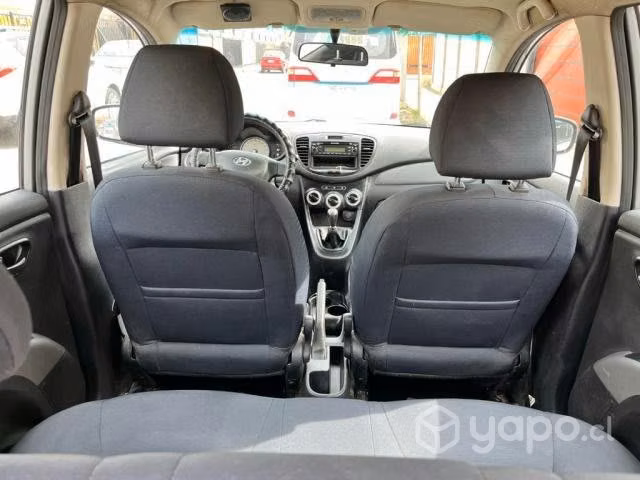 Hyundai i-10 2010 - Imagen 6