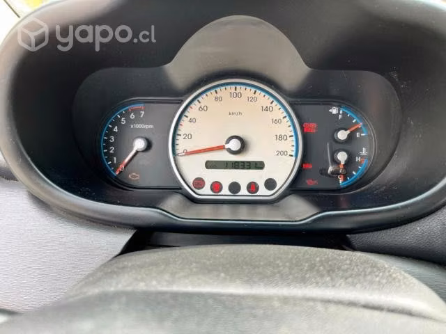 Hyundai i-10 2010 - Imagen 4