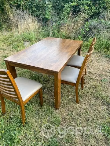 Mesa de comedor 5 sillas