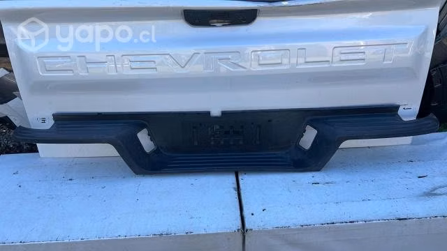 Moldura parachoque trasero ford ranger (14-22)