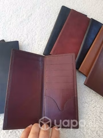 Chequeras 100% cuero