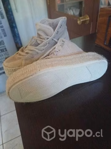 Vendo zapatilla urbana maeca mim talla 37 - Imagen 2