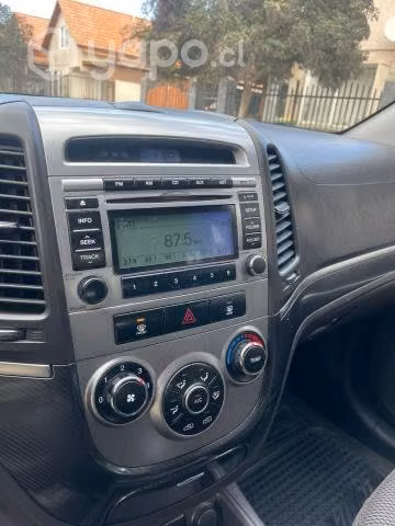 Hyundai santa fe 2011