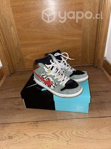 Nike SB DUNK Dog Walker 10.5 US 10/10 - Imagen 3