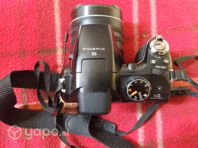 Finepix S