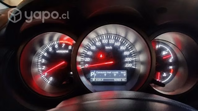 Suzuki grand nomade 2016