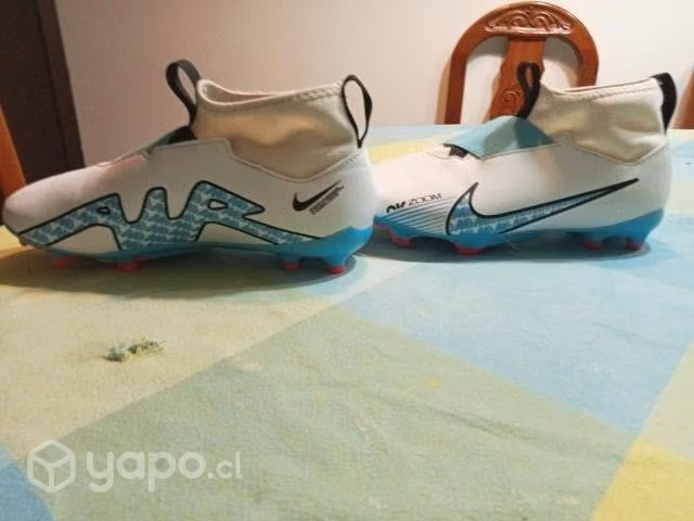 Chuteadores Nike mercurial talla 37.5