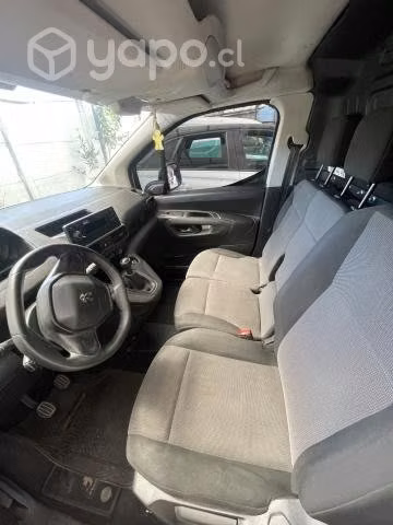 Peugeot partner 2020 poco kilometraje
