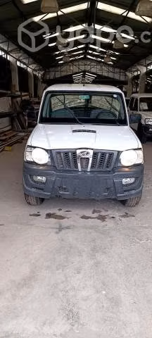 Mahindra pick up 2016