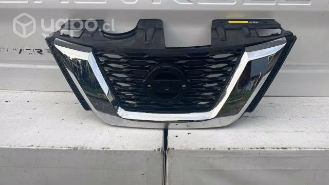 Mascara nissan xtrail (18-22)