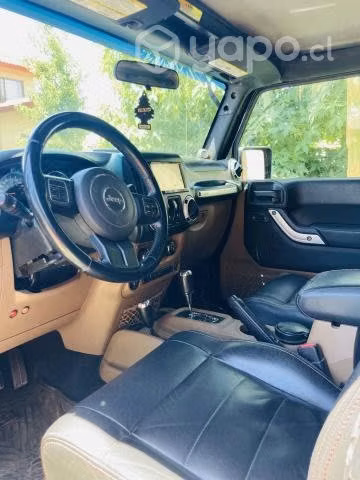 Jeep rubicon 2013