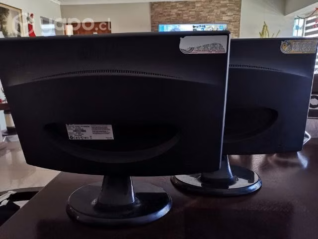 2 Monitores olidata + 2 cable VGA + cargador - Imagen 2