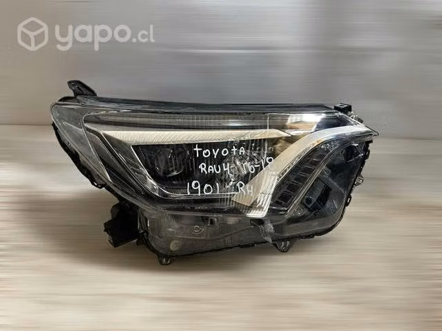 Foco trasero rh Toyota Rav