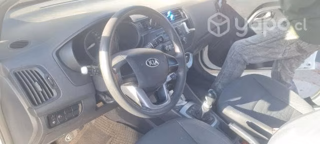 Vendo Kia Rio 2014 - Imagen 8