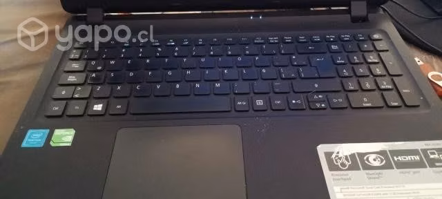 Notebook Acer- Buen estado - Imagen 4
