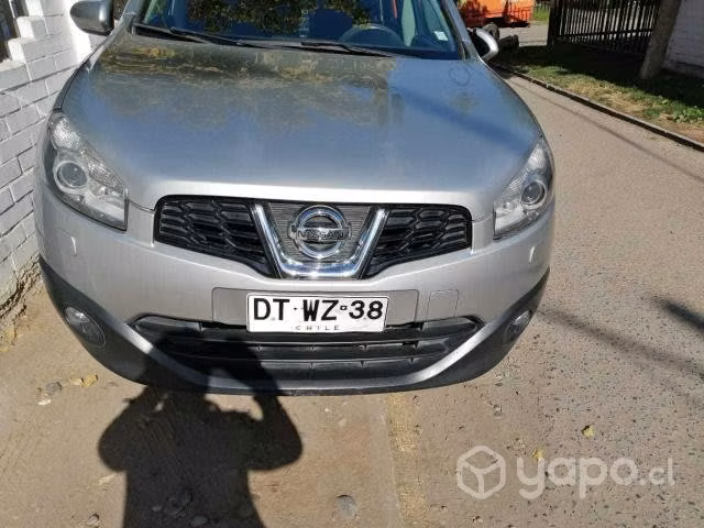 Nissan qashqai 2012