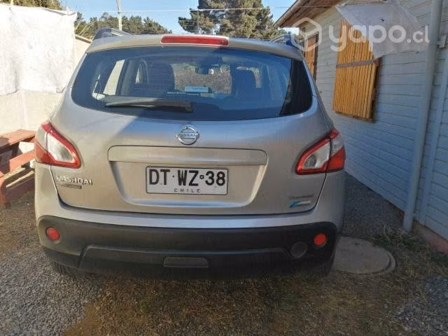 Nissan qashqai 2012