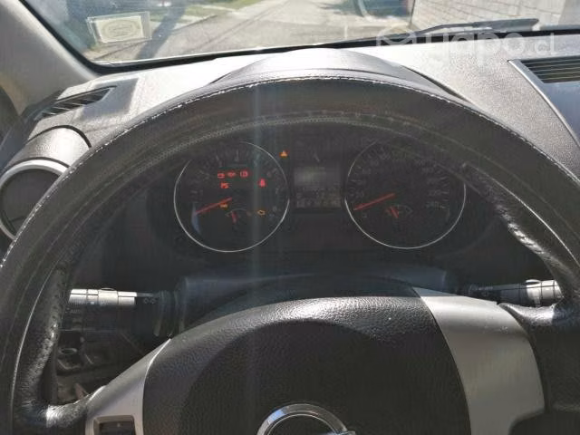Nissan qashqai 2012