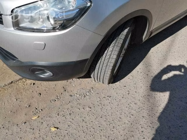 Nissan qashqai 2012