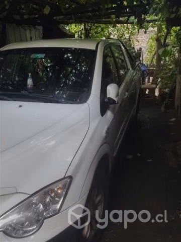 Vendo camioneta ssangyong - Imagen 2