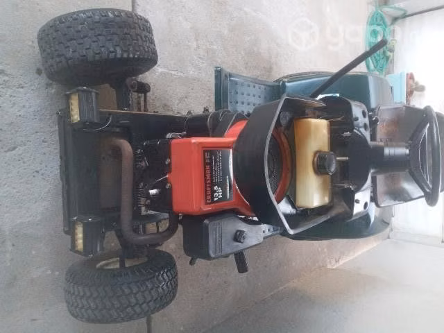 Tractor cortador de pasto craftsman americano - Imagen 4