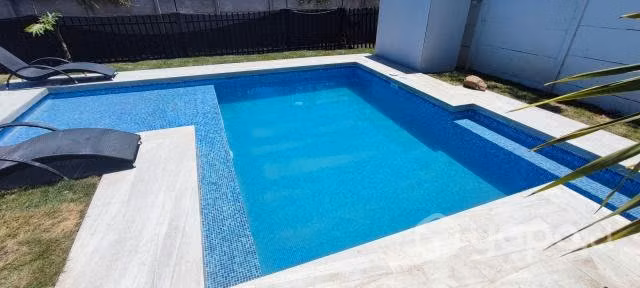 Mantencion y limpieza de piscinas