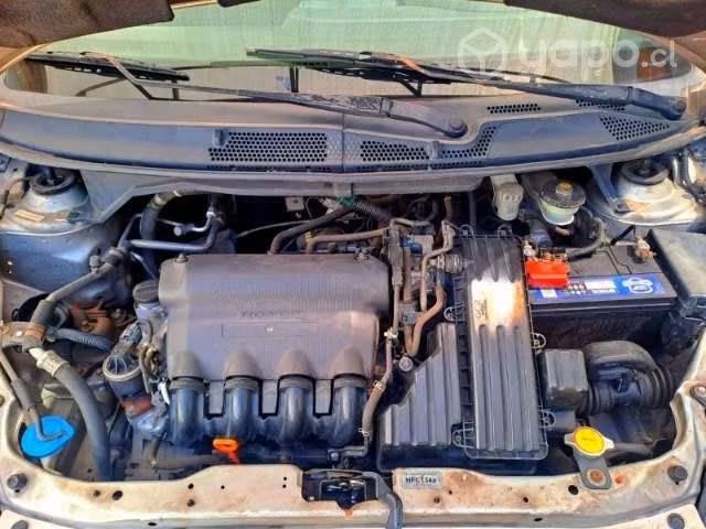 Honda fit 2005
