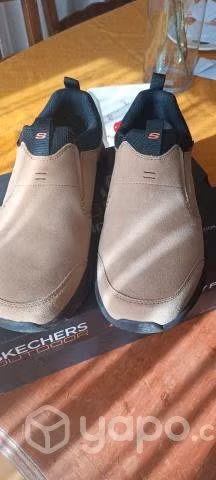 Zapatos de gamuza Skechers de hombre