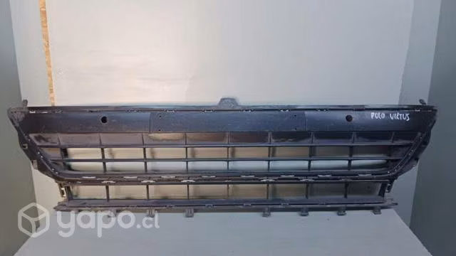 Rejilla Volkswagen polo virtus dmg repuestos 67.77