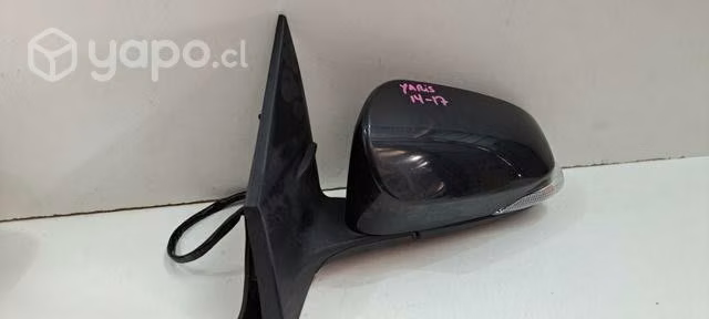 Espejo izquierdo toyota yaris 14-17