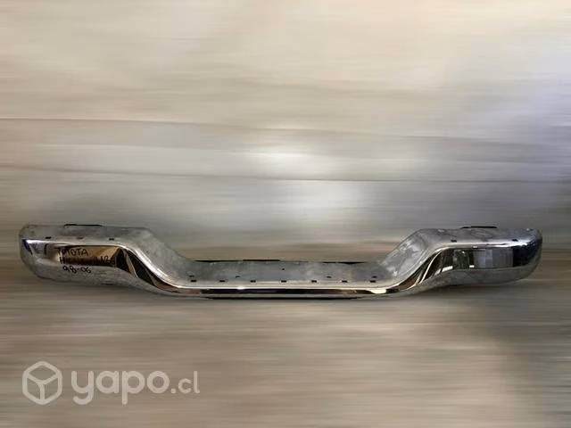 Parachoque trasero Toyota Hilux 1998 2006