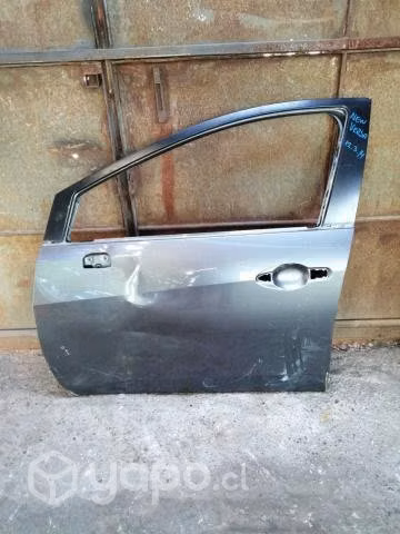 Puerta delantera iz