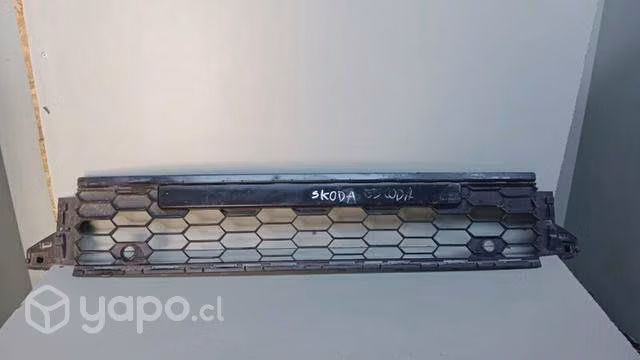Rejilla skoda dmg repuestos 28.88
