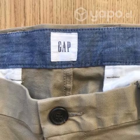 Pantalón GAP, talla XL aproximadamente. Poco uso