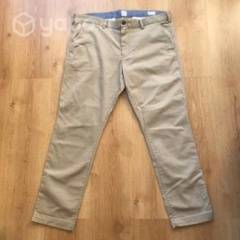 Pantalón GAP, talla XL aproximadamente. Poco uso