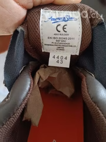Se venden zapatos de seguridad