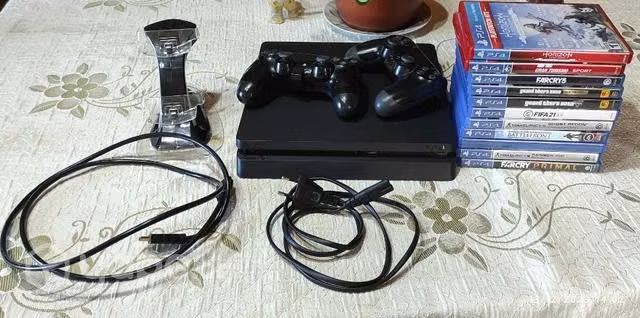 PS4 Slim 1tb