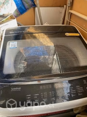 LAVADORA LG 9.0 kg como NUEVA