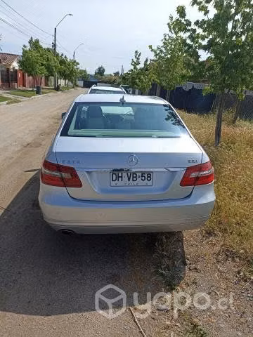 Mercedes benz e200 2012