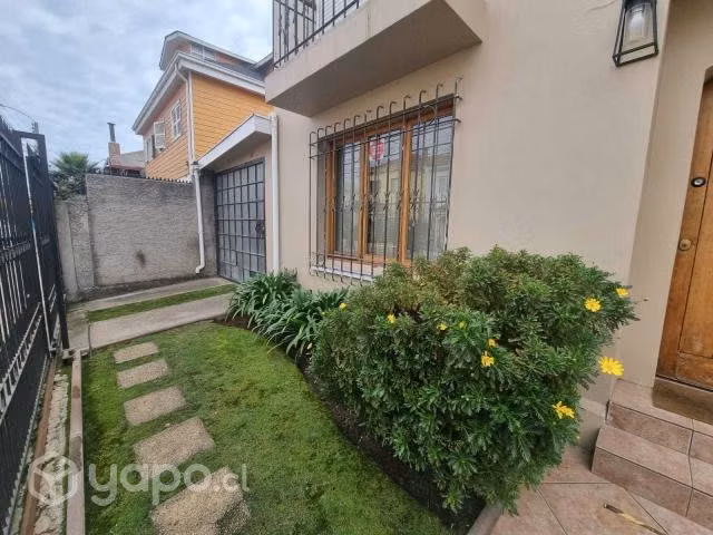 Se arrienda Casa Comercial