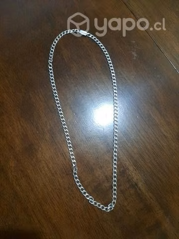 Cadena de plata
