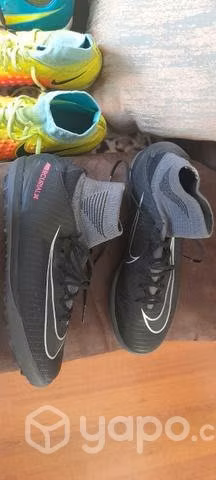 Zapatillas de Fútbol Talla 38 y de Futzal - Imagen 2