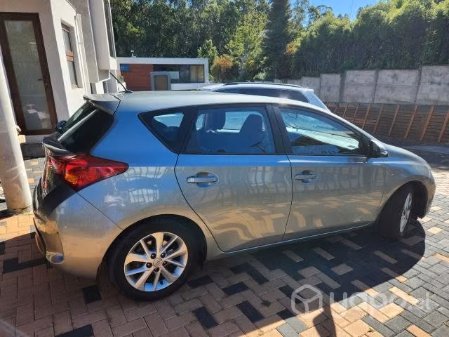 Toyota auris 2015,.impecable