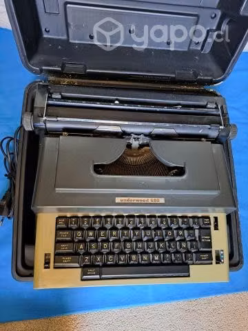 Máquina de escribir Underwood 680 - Imagen 2