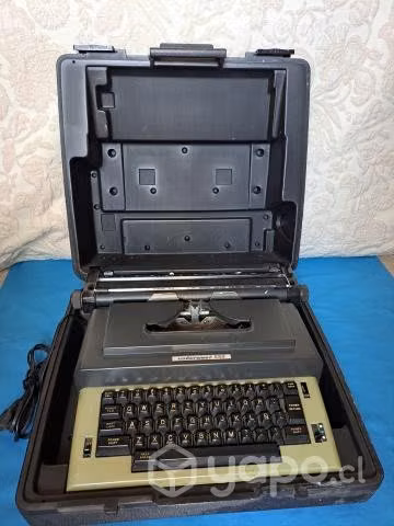 Máquina de escribir Underwood 680